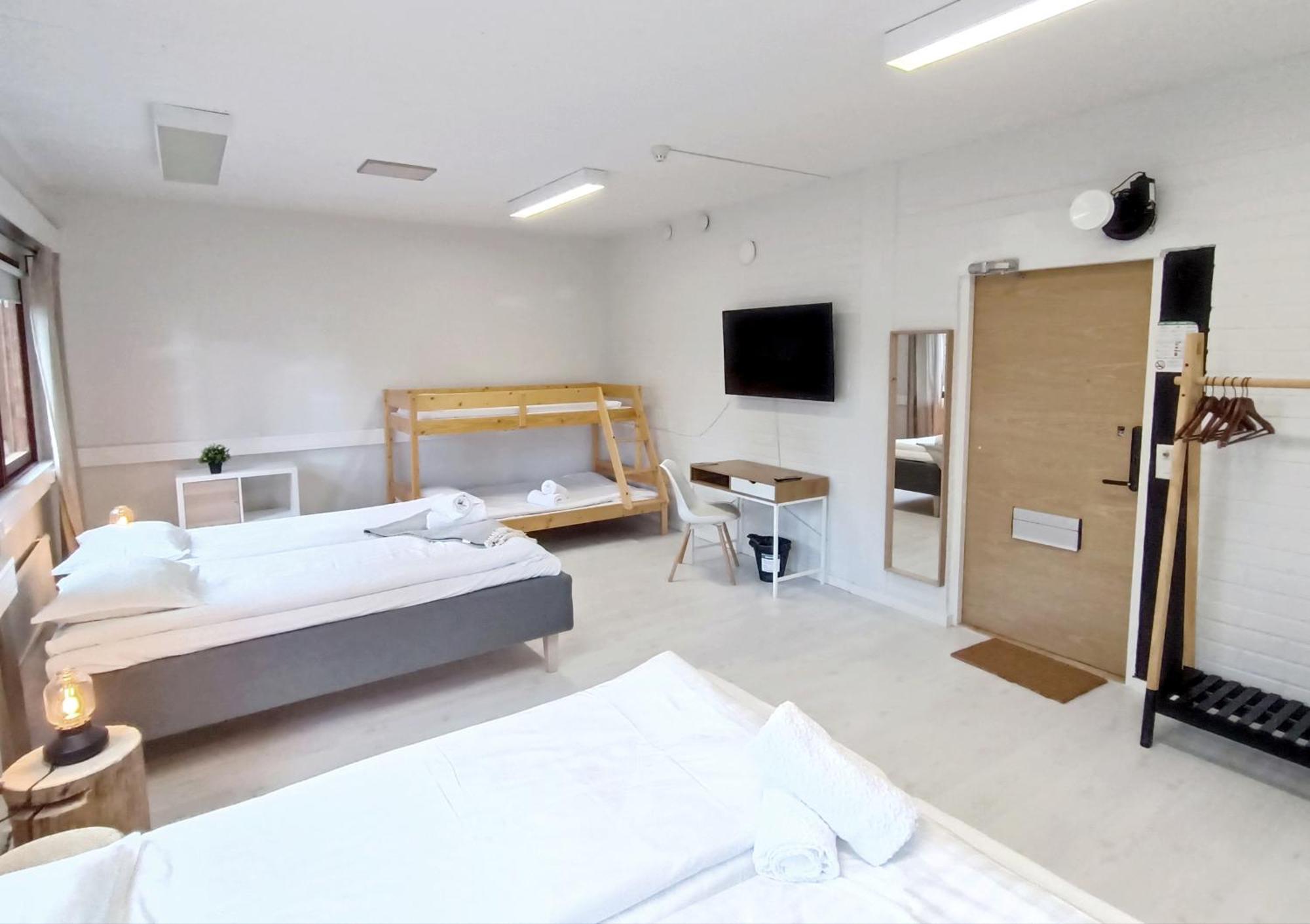 Goiglo Hotel & Hostel Kuusamo Room photo